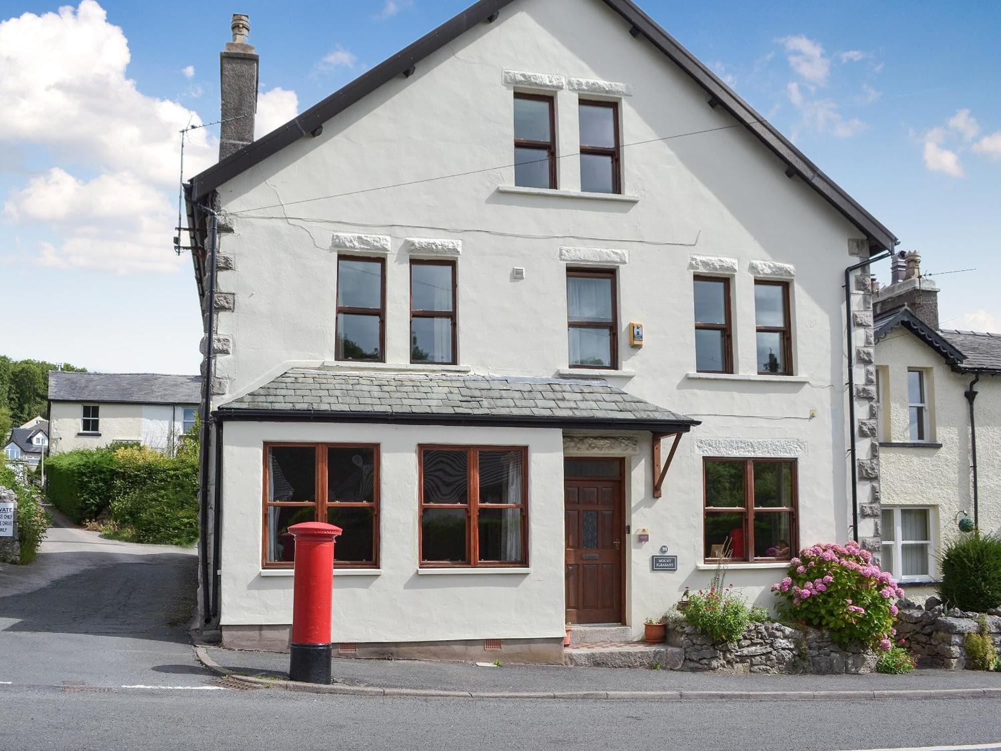 The Old Post Office Grange Fell Villa Exterior foto